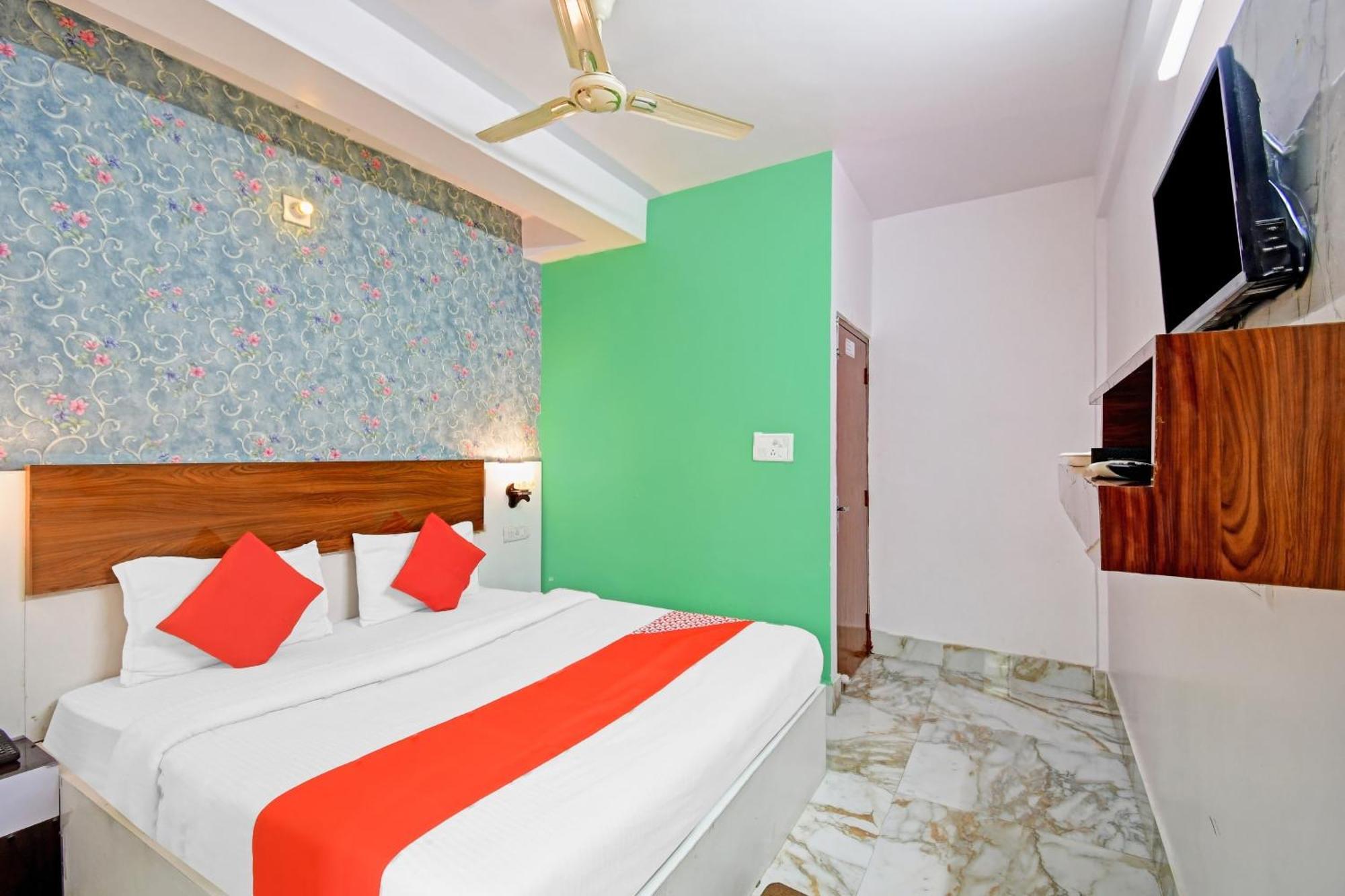 Hotel O Royal Plaza Kolkata Exterior photo
