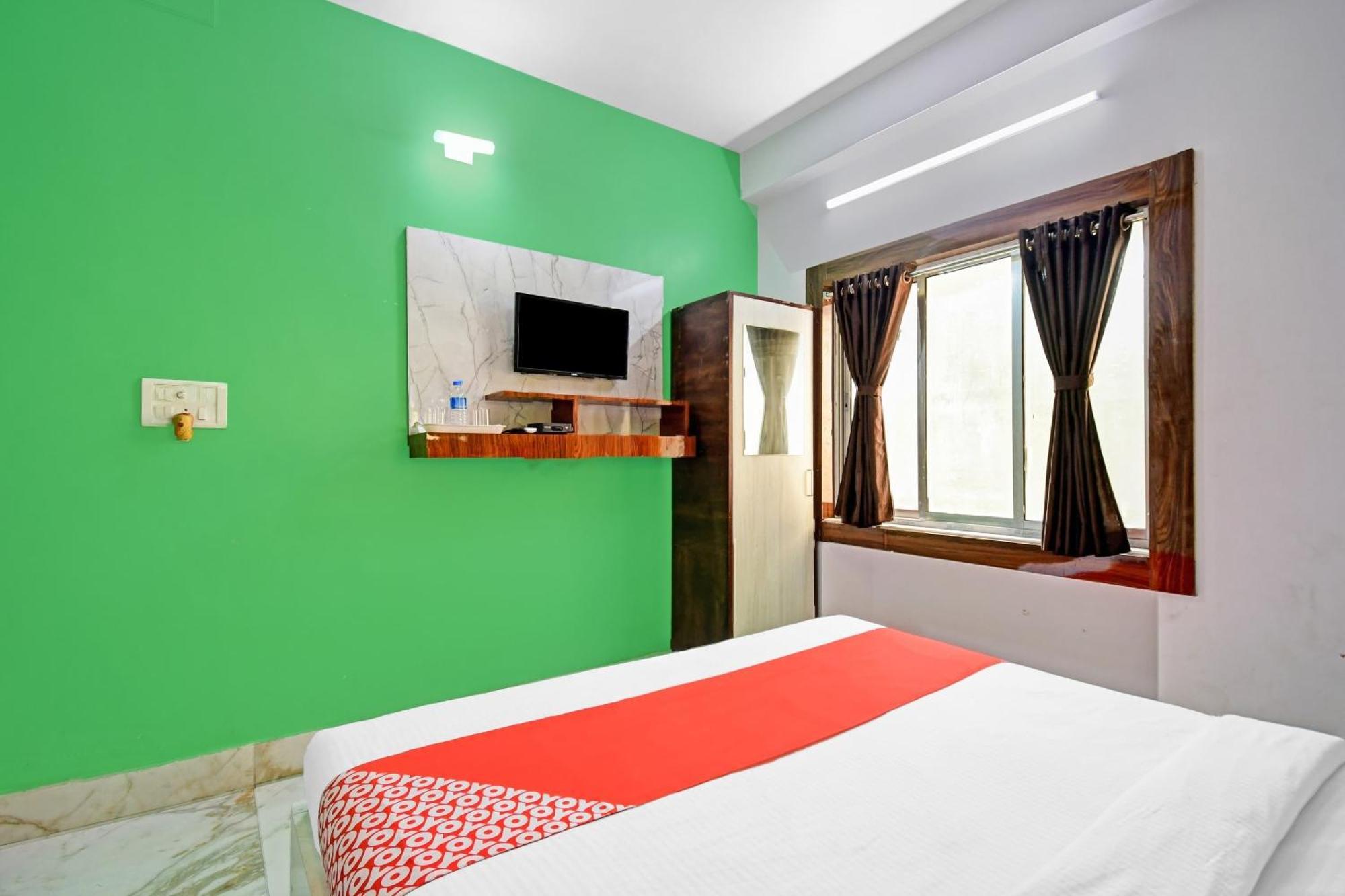 Hotel O Royal Plaza Kolkata Exterior photo
